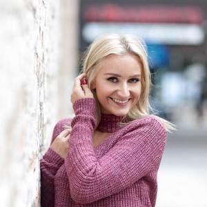 Meet your Posher, Anna